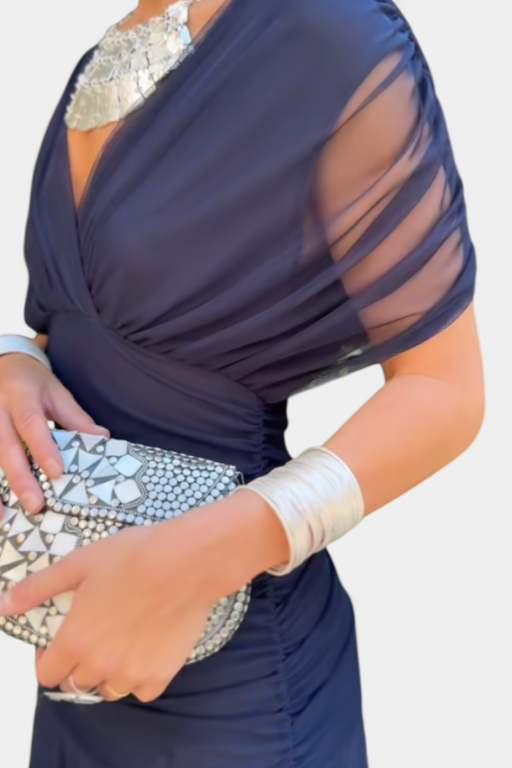 Hayden Laluna® | Elegant Dress With V-Neckline